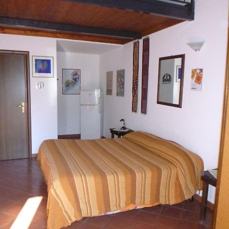 Baglio Delle Rose Bed & Breakfast Giarre Bagian luar foto