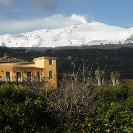 Baglio Delle Rose Bed & Breakfast Giarre Bagian luar foto