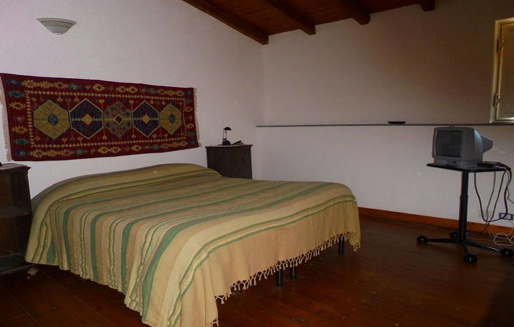 Baglio Delle Rose Bed & Breakfast Giarre Bagian luar foto
