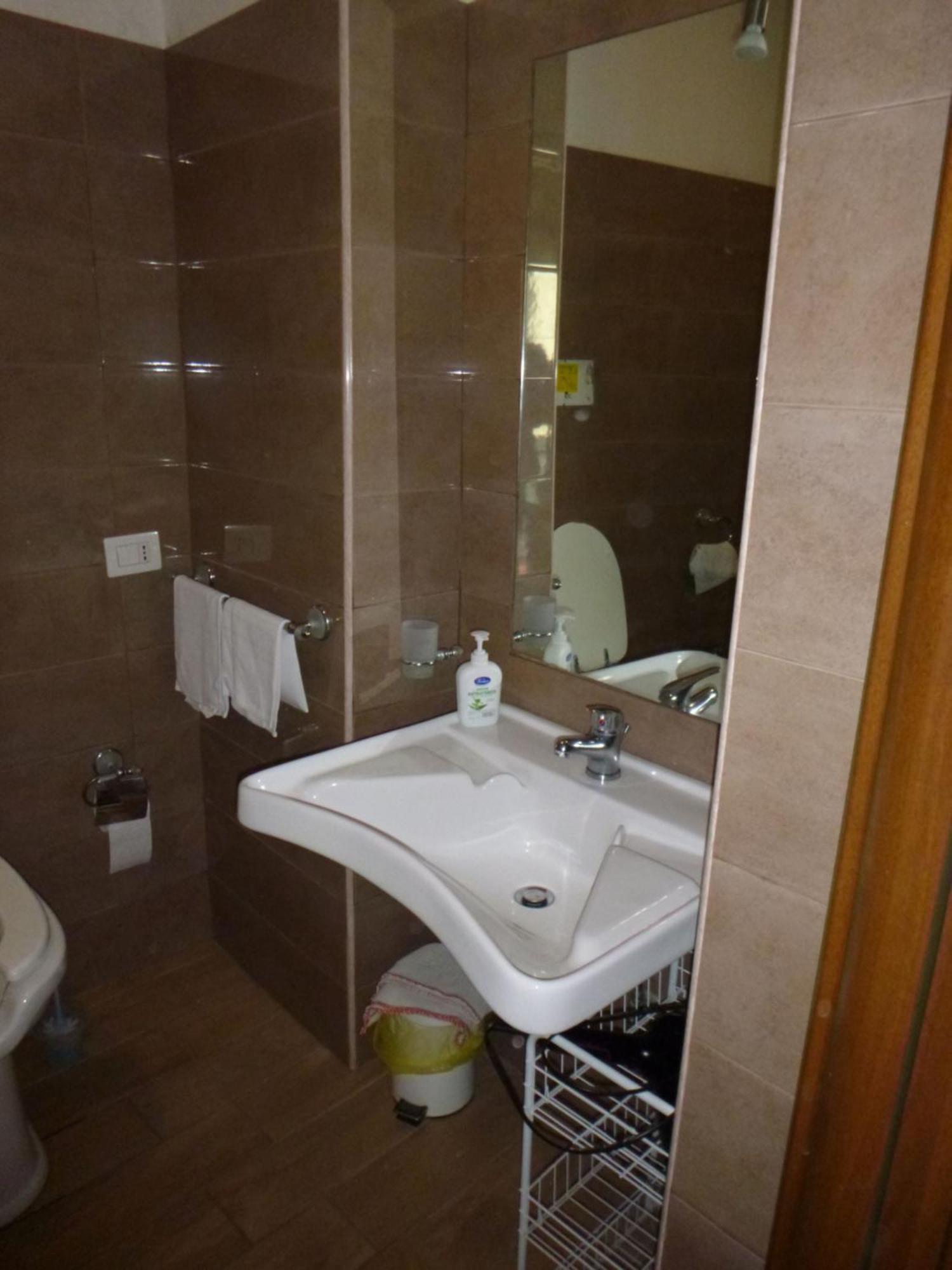 Baglio Delle Rose Bed & Breakfast Giarre Bagian luar foto